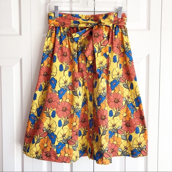 Forever 21 Dresses & Skirts - Forever 21 Colorful Floral Button Down A-Line Skirt